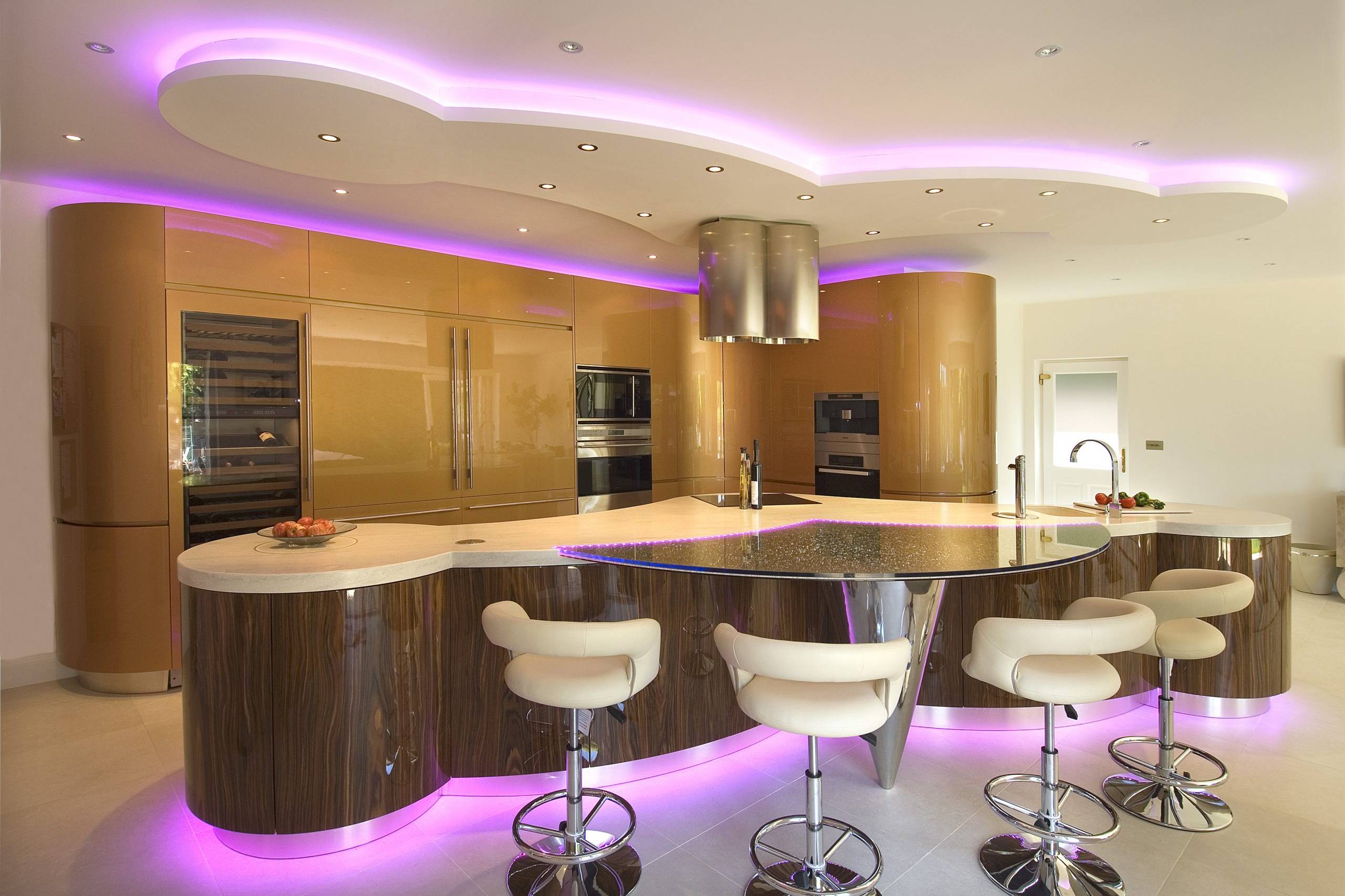 curved kitchen, curved kitchen designs, curved shaped kitchens